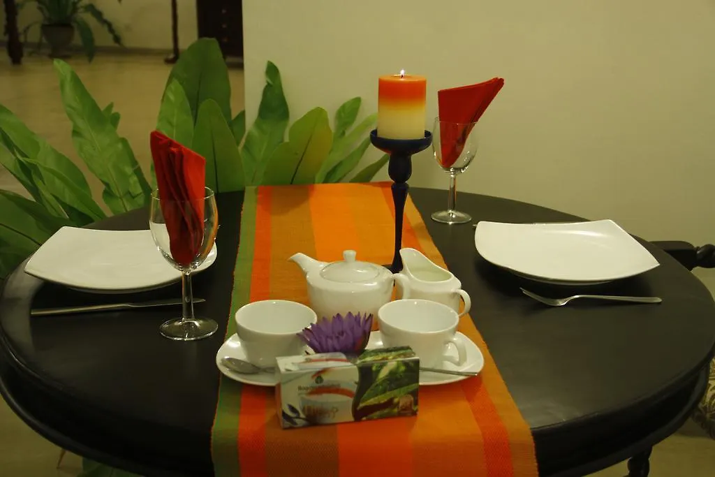 The Canes Boutique Hotel Colombo 4*,  Sri Lanca
